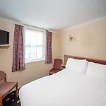 Sherwood Palm Hotel