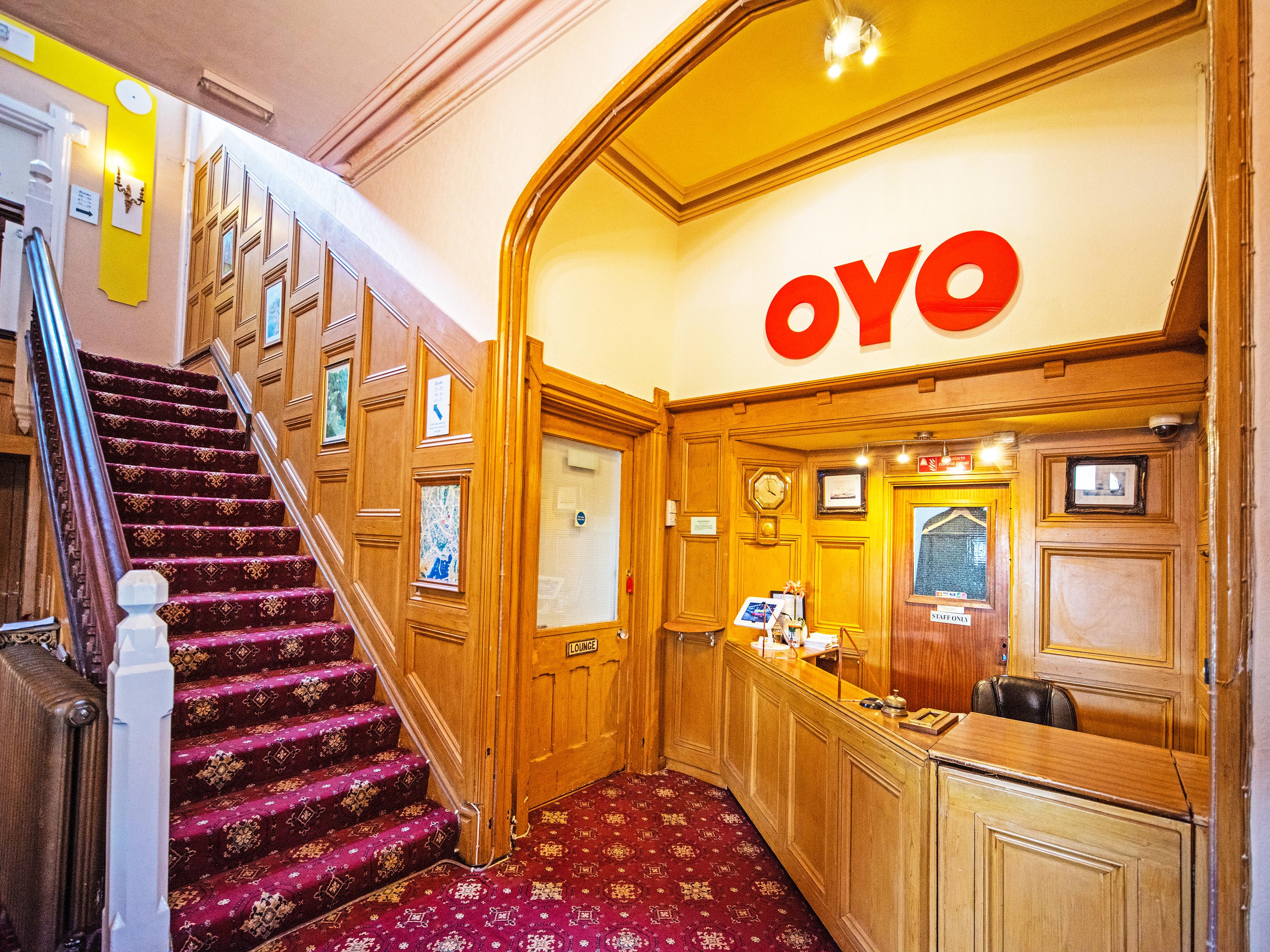 Sherwood Palm Hotel