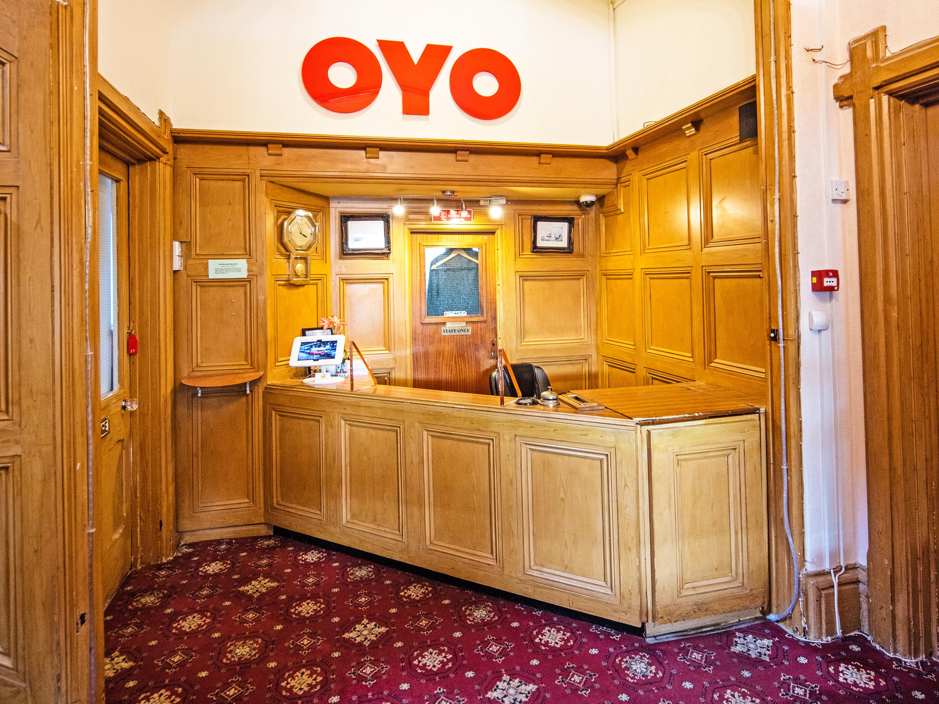 Hotel Sherwood Palm